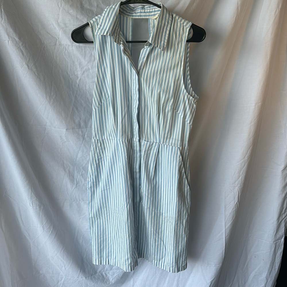 H&M blue and white strip dress open back